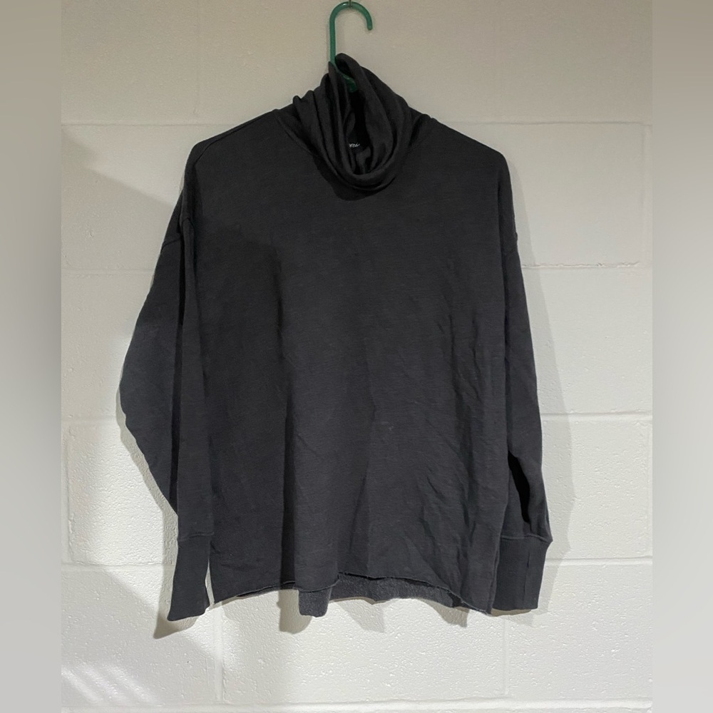 Aerie Charcoal Turtleneck Top XXsmall
